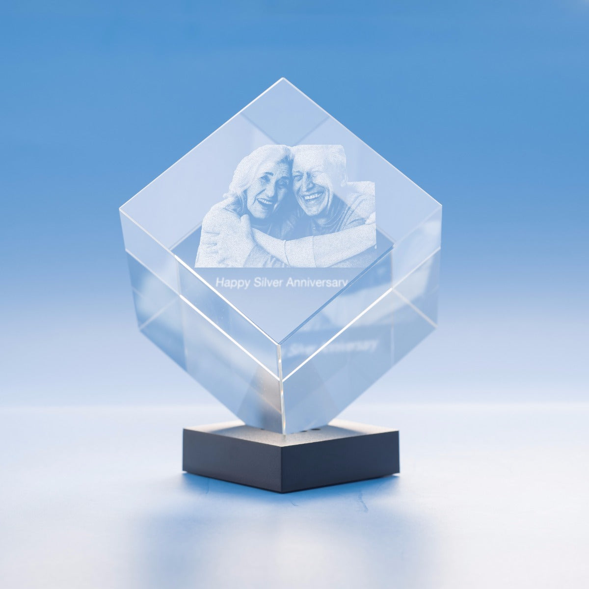 Anniversary Cube Crystal, 3D Engraved