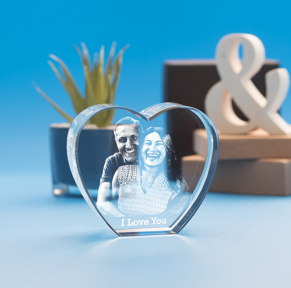Anniversary Heart Crystal, 3D Engraved